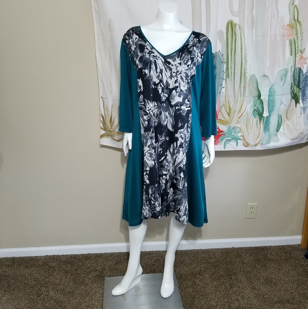 •Isabel + Alice•  Bodycon Dress